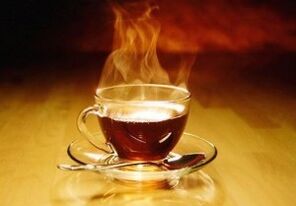 Pije aromatike e bazuar në çaj, mjaltë dhe vodka për të forcuar fuqinë mashkullore